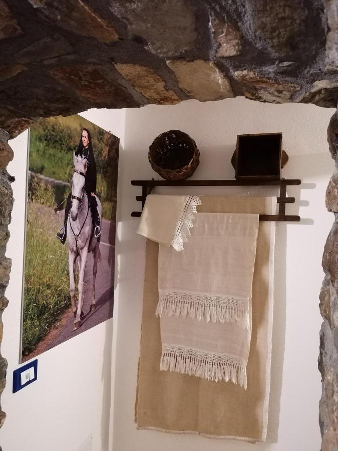 Deiana Bed & Breakfast Santu Lussurgiu Ngoại thất bức ảnh
