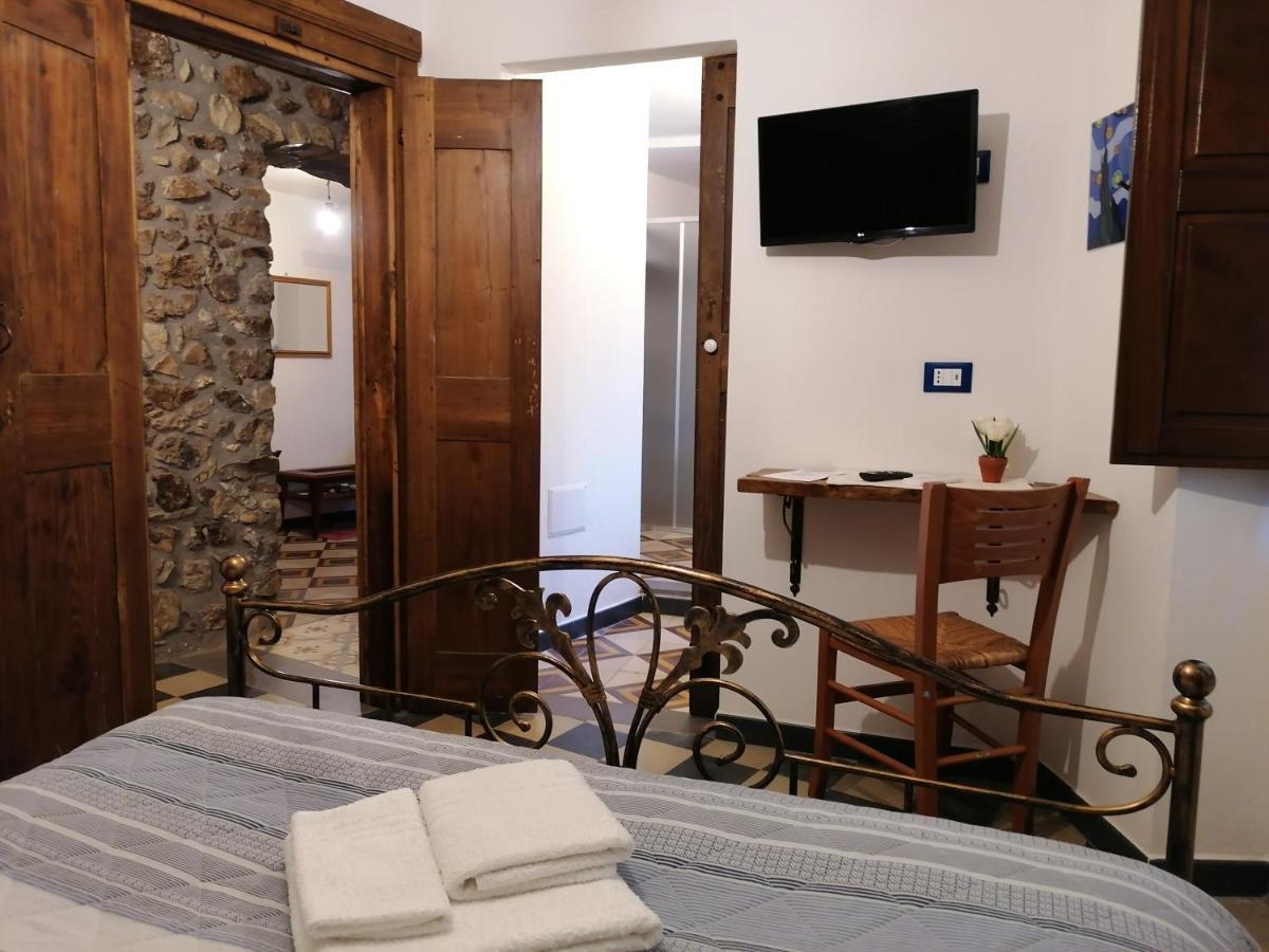 Deiana Bed & Breakfast Santu Lussurgiu Ngoại thất bức ảnh